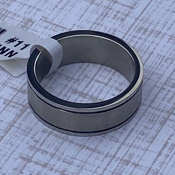 Men's Stainless Steel Ring Minimalist Design size 11 - Picture 4 of 4
